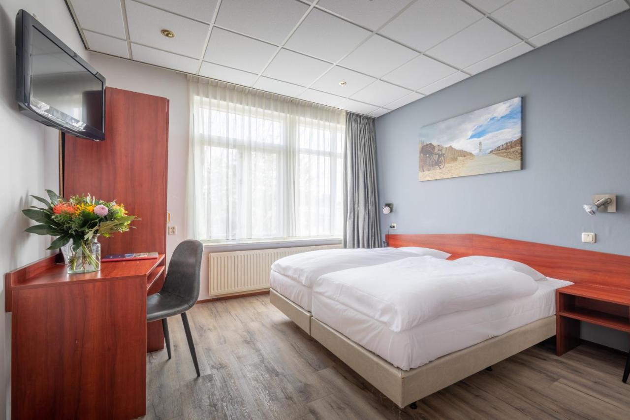 Two Brothers Hotel Astoria Noordwijk Exterior photo
