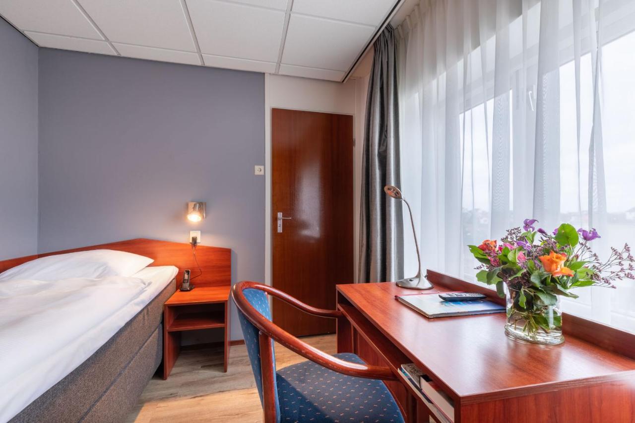 Two Brothers Hotel Astoria Noordwijk Exterior photo